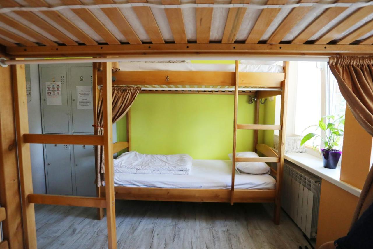 Light Life Hostel Kiev Eksteriør billede