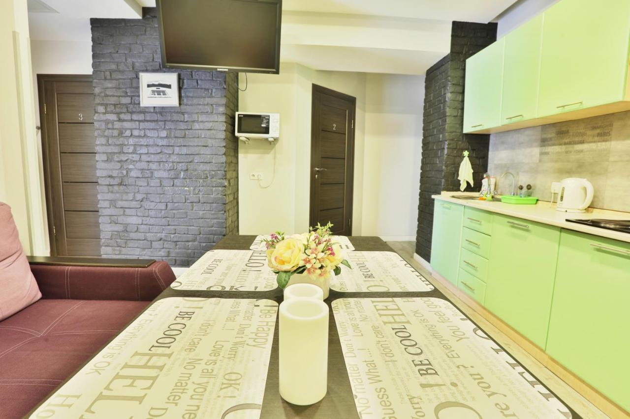 Light Life Hostel Kiev Eksteriør billede